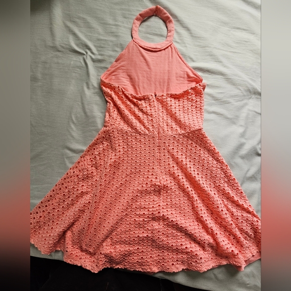 AQUA - Picture 2 of 5